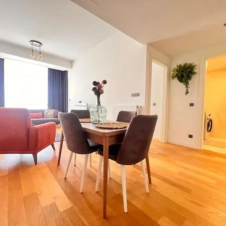 Appartement G Tower At Divan Near To Mimar Sinan Metro Station Istambul