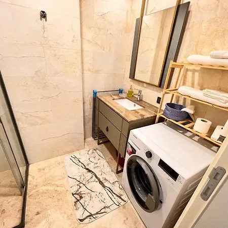 Apartman G Tower At Divan Near To Mimar Sinan Metro Station