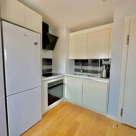 Apartman G Tower At Divan Near To Mimar Sinan Metro Station *