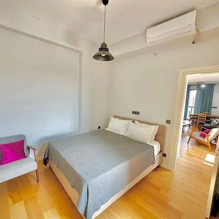 G Tower At Divan Near To Mimar Sinan Metro Station アパート イスタンブール