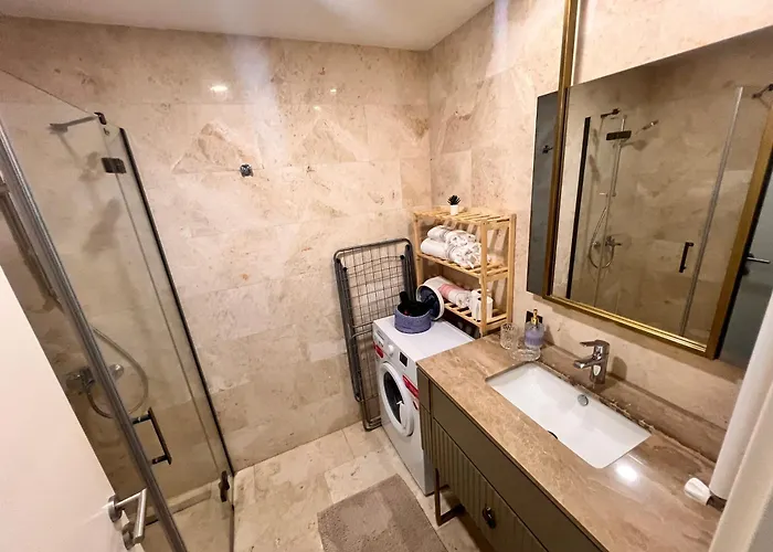 G Tower At Divan Near To Mimar Sinan Metro Station Apartman Isztambul