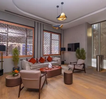 G Tower At Divan Near To Mimar Sinan Metro Station דירה