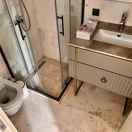 Apartment G Tower At Divan Near To Mimar Sinan Metro Station